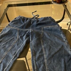 Rails, draw string Jeanfits loose to ankle and deep side pockets